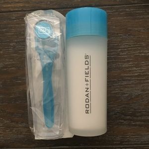 Rodan Fields AMP MD Micro-Exfoliating Roller